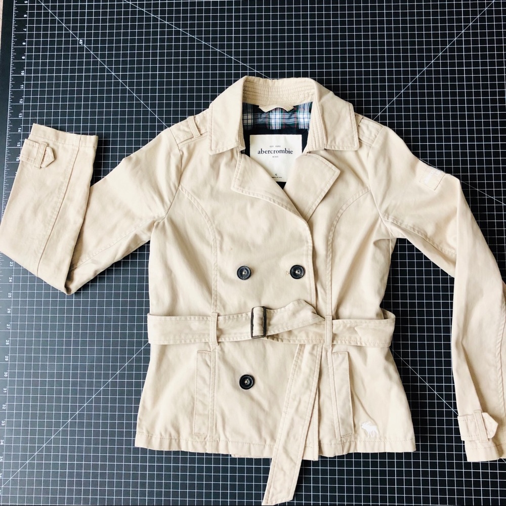 Abercrombie beige jacket
